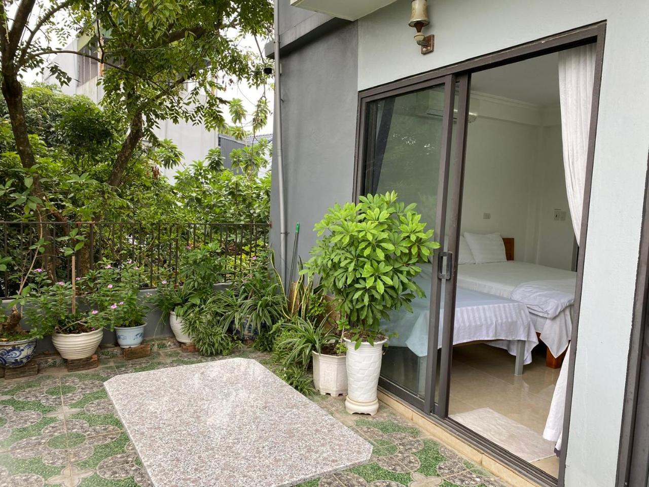 Mr Thong Homestay นิญบิ่ญ ภายนอก รูปภาพ